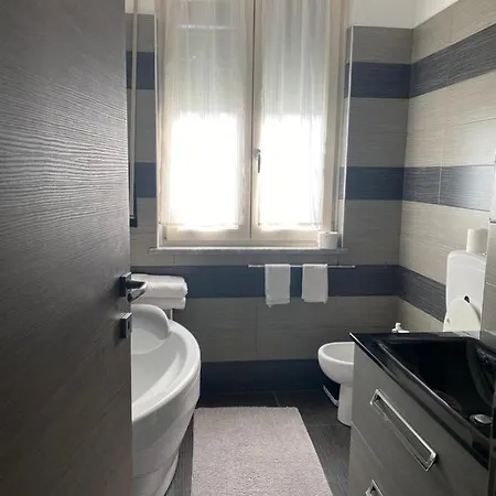 Casa Dorato In Centro Apartment