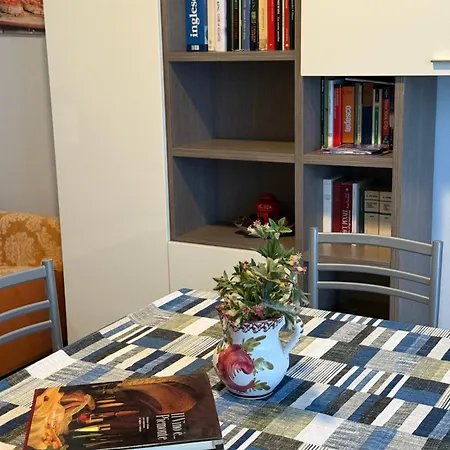 Διαμέρισμα Easy - Centro Storico A Piedi E Parcheggio Gratuito